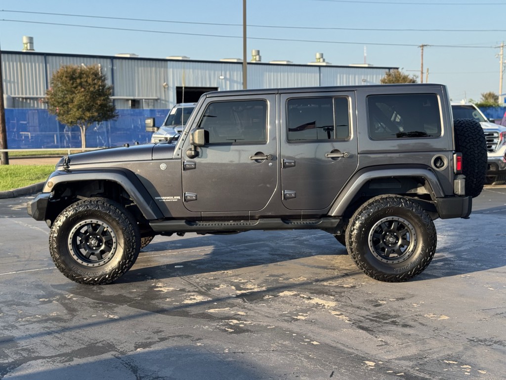 2016 Jeep Wrangler Image 11