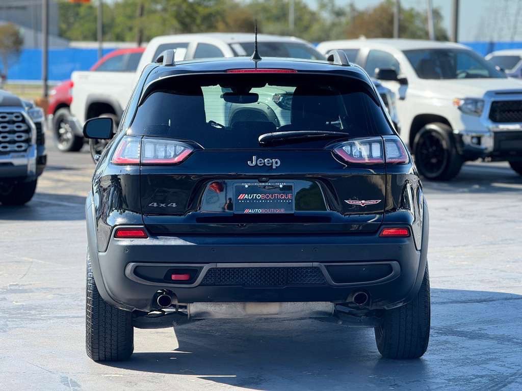 2020 Jeep Cherokee Image 8