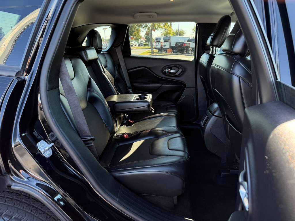 2020 Jeep Cherokee Image 24