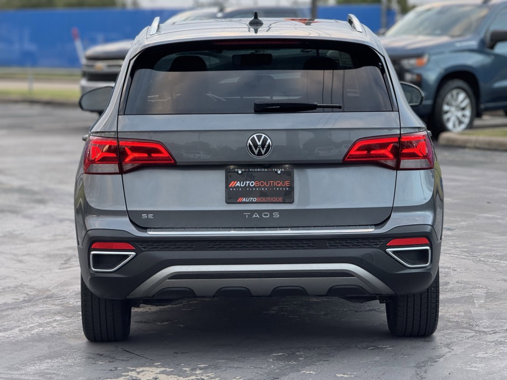 2022 Volkswagen Taos Image 8