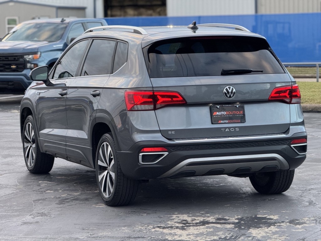 2022 Volkswagen Taos Image 9