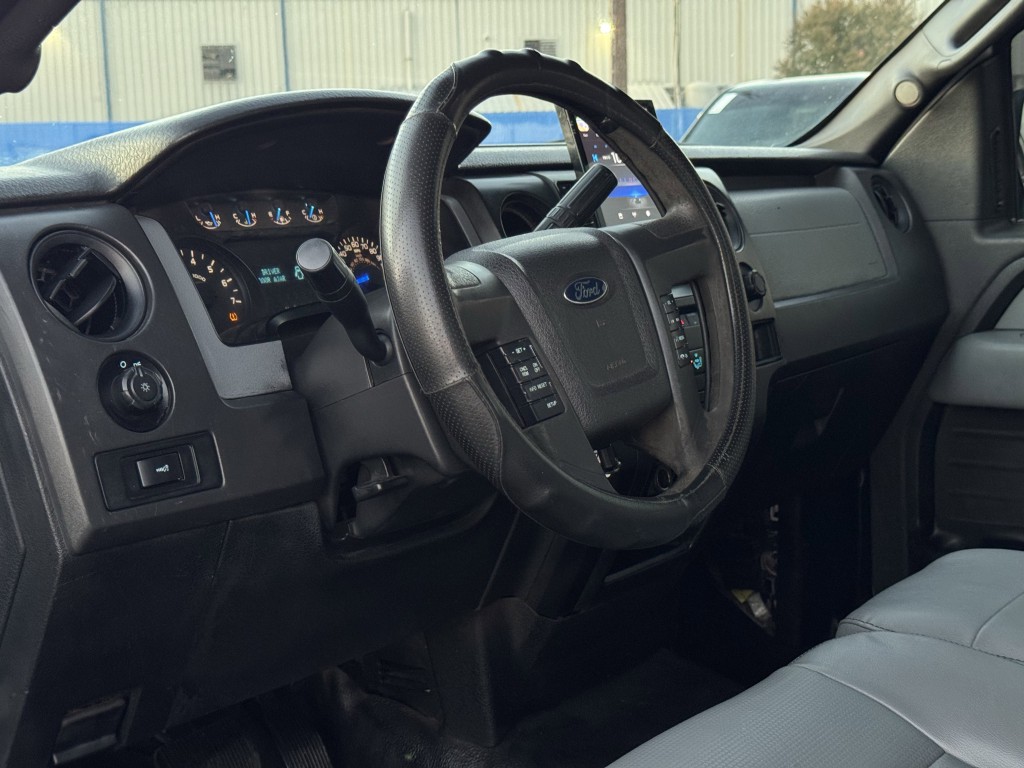 2014 Ford F-150 Image 12