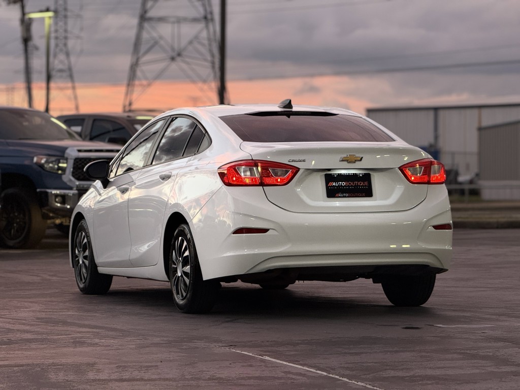 2016 Chevrolet Cruze Image 9