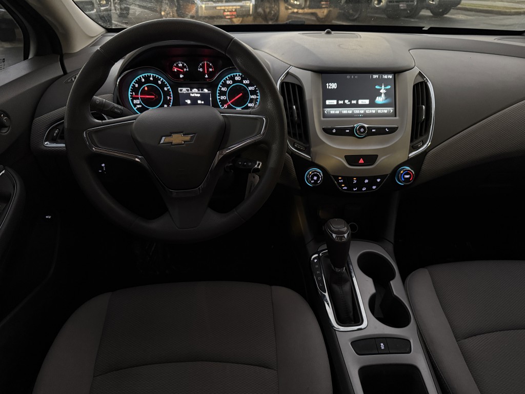 2016 Chevrolet Cruze Image 14