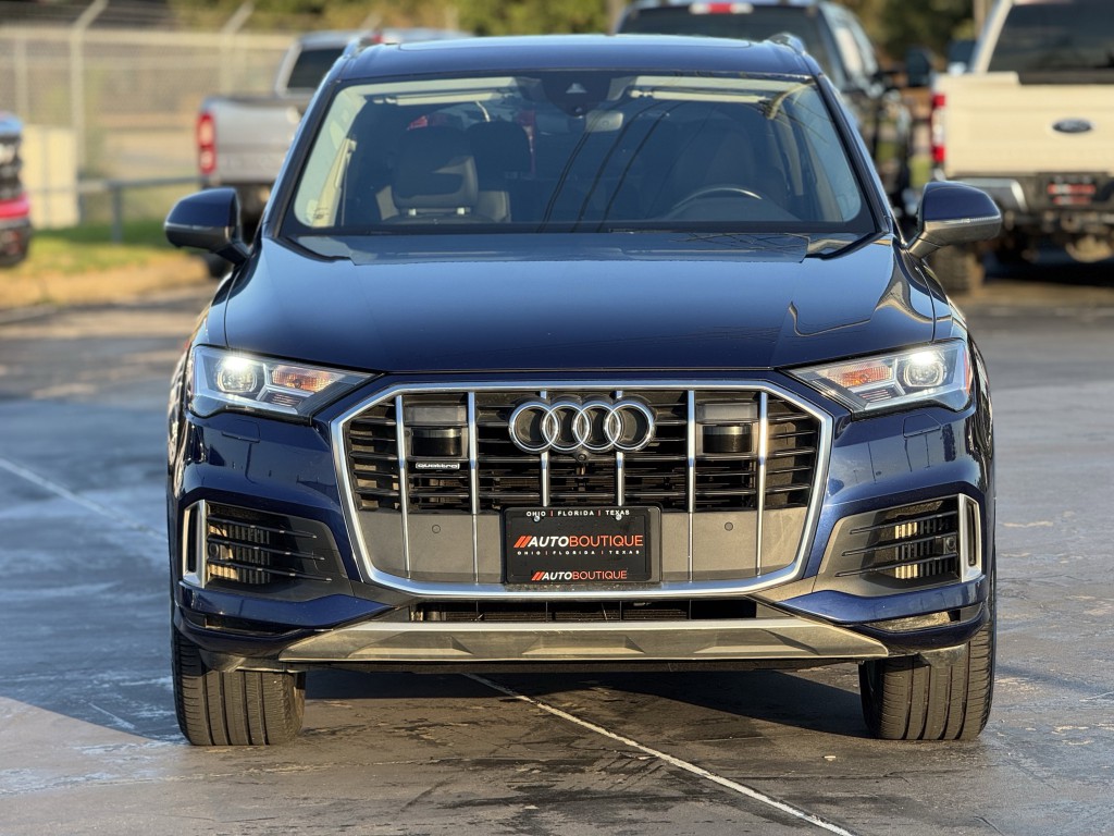 2022 Audi Q7 Image 6