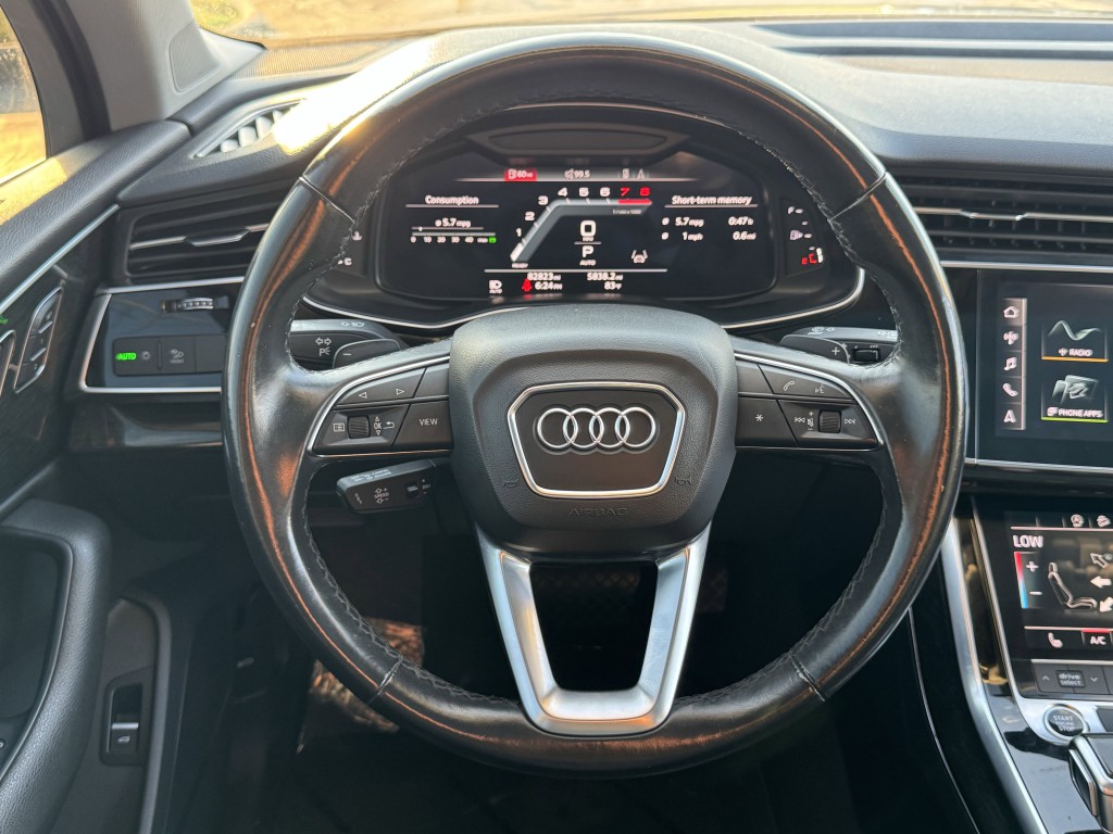 2022 Audi Q7 Image 15