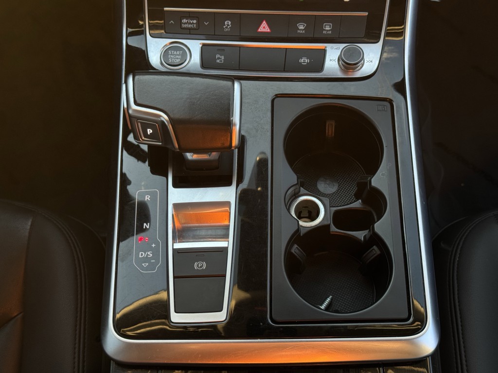 2022 Audi Q7 Image 22