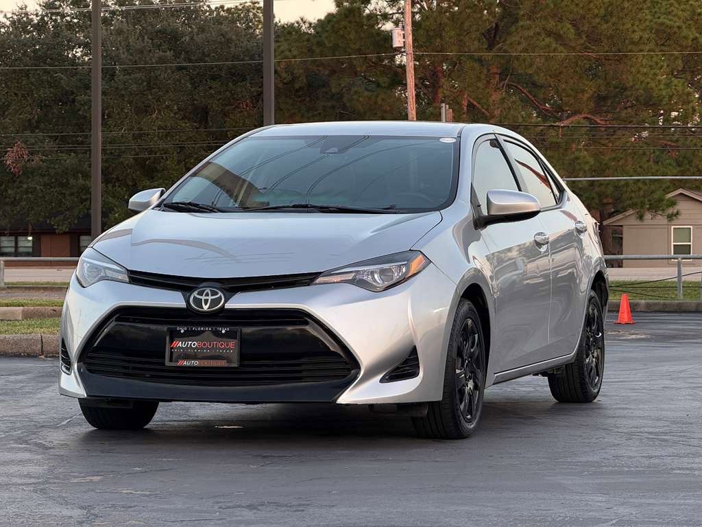2017 Toyota Corolla Image 5