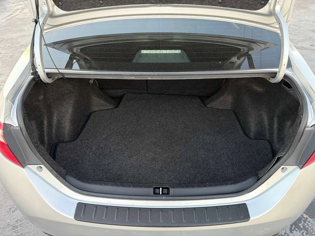 2017 Toyota Corolla Image 23