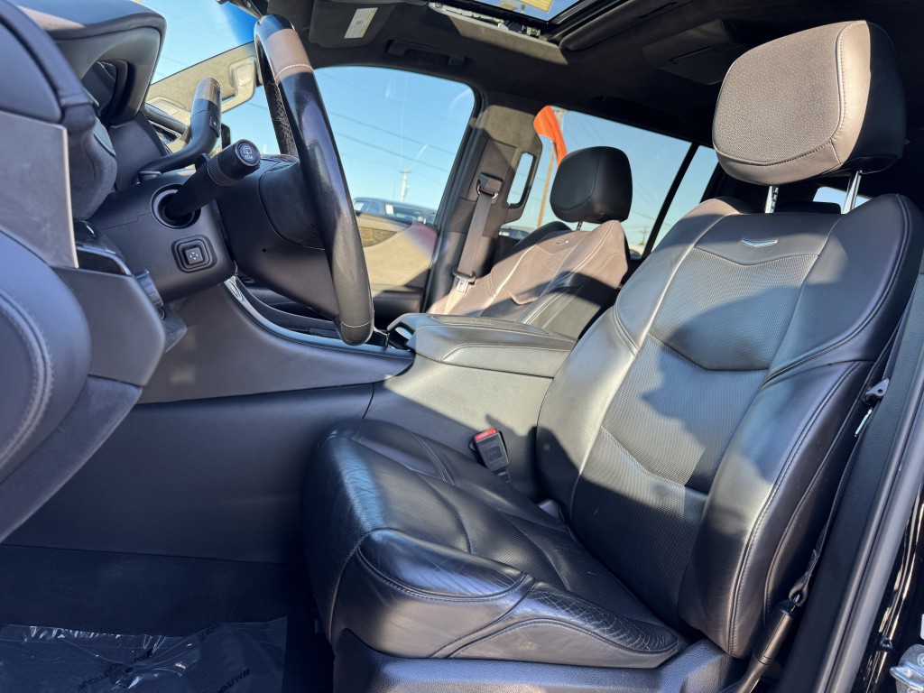 2020 Cadillac Escalade Image 28