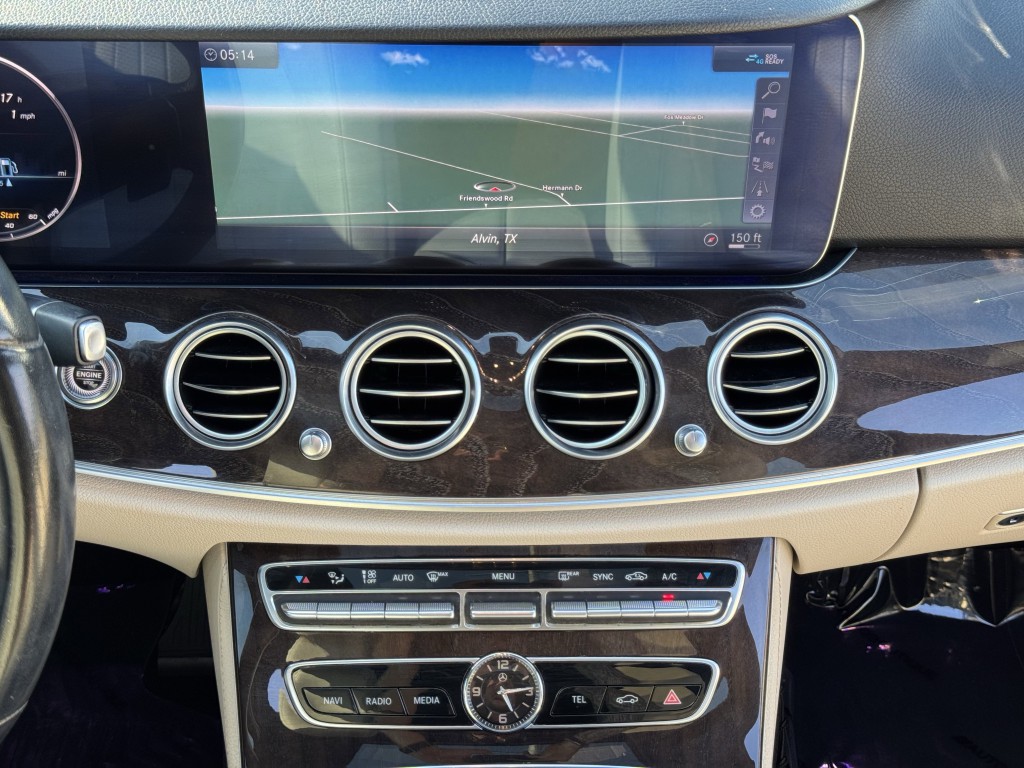 2020 Mercedes-Benz E-Class Image 17