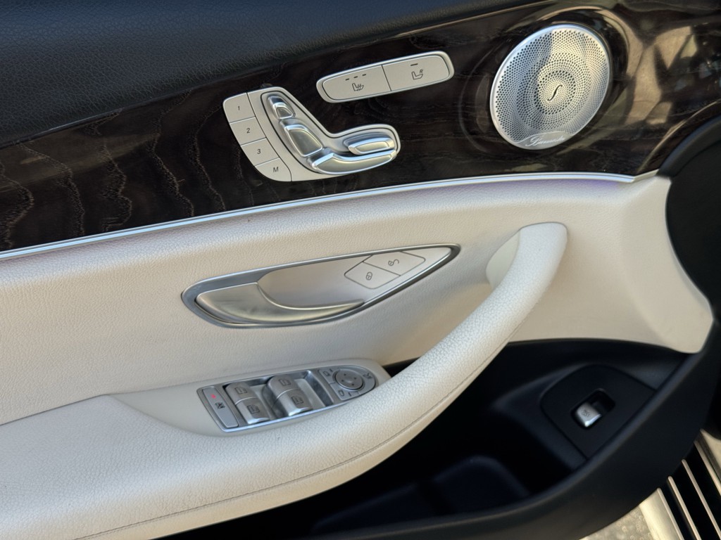 2020 Mercedes-Benz E-Class Image 21