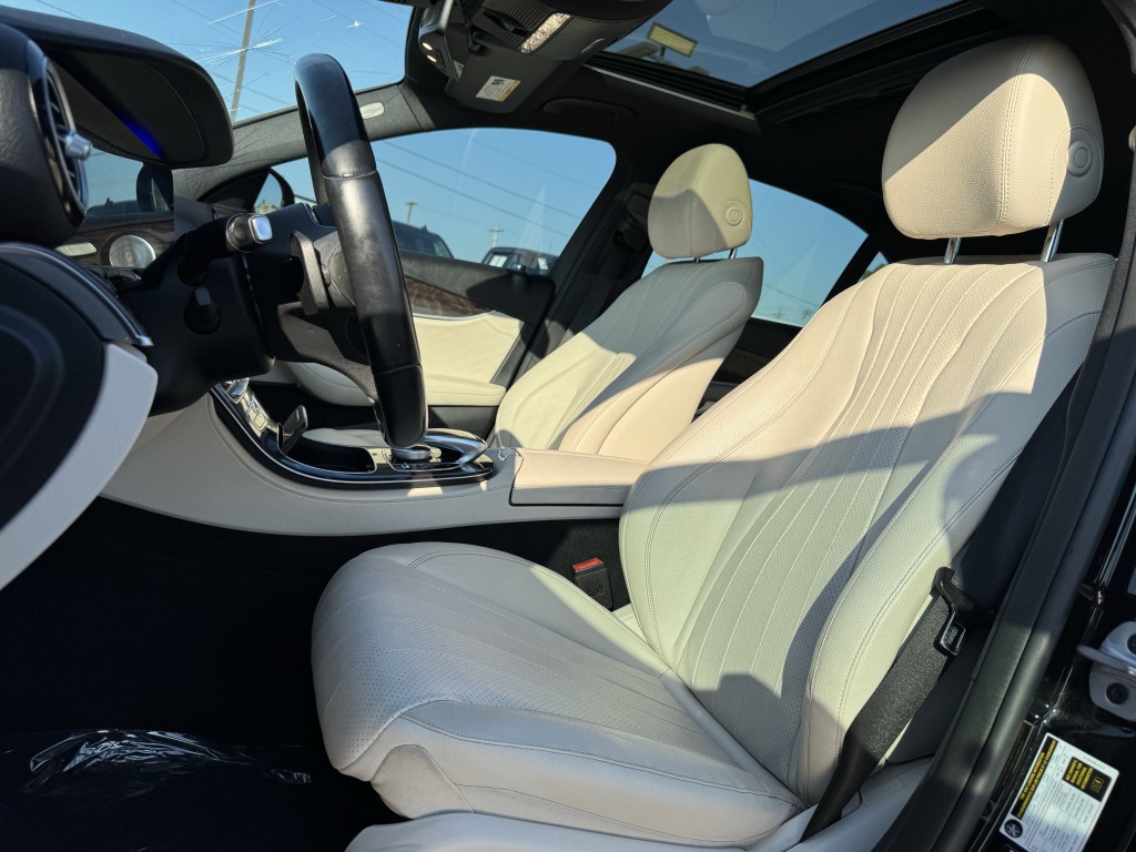 2020 Mercedes-Benz E-Class Image 22