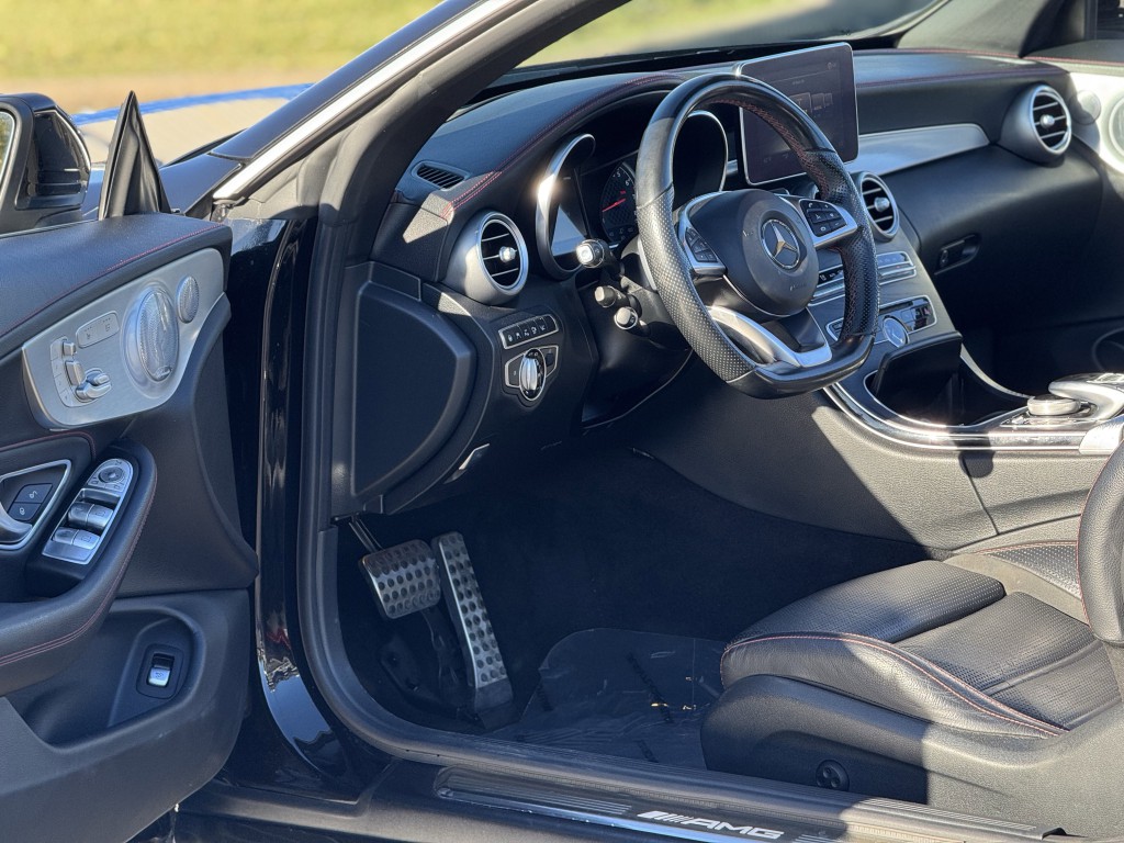 2017 Mercedes-Benz C-Class Image 15