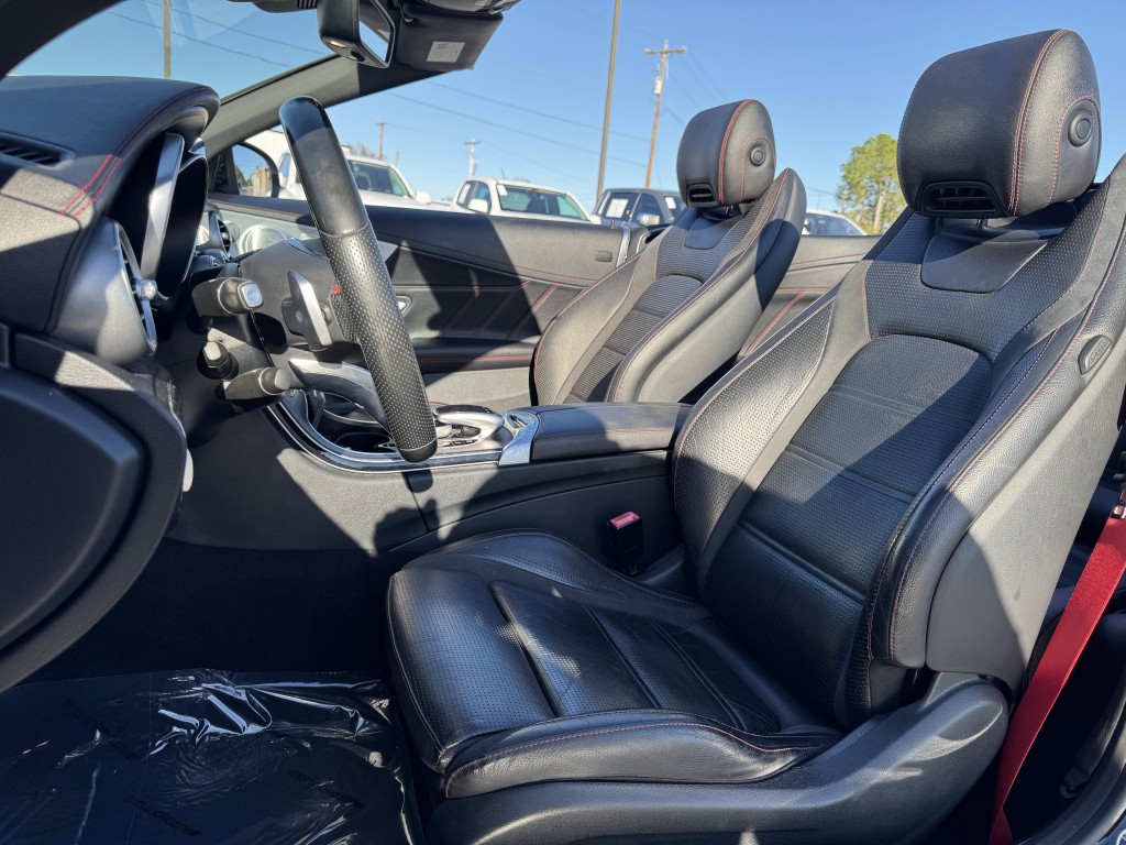 2017 Mercedes-Benz C-Class Image 27