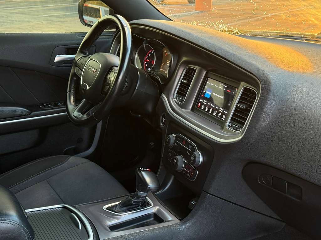 2022 Dodge Charger Image 13