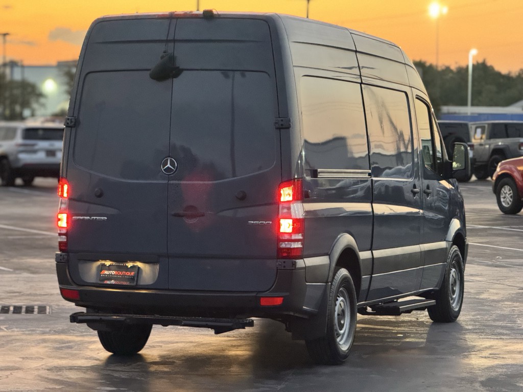 2018 Mercedes-Benz Sprinter Cargo Image 9