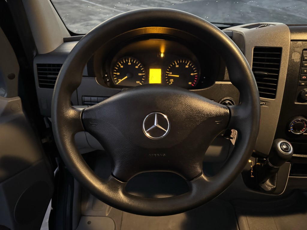 2018 Mercedes-Benz Sprinter Cargo Image 17