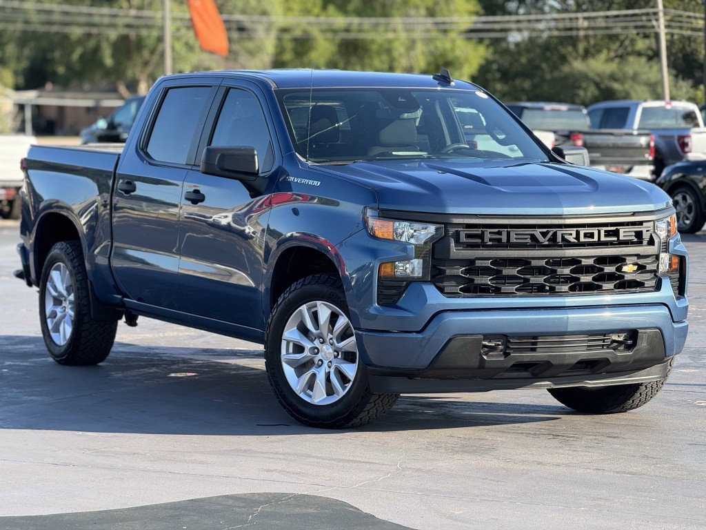 2024 Chevrolet Silverado 1500 Image 3