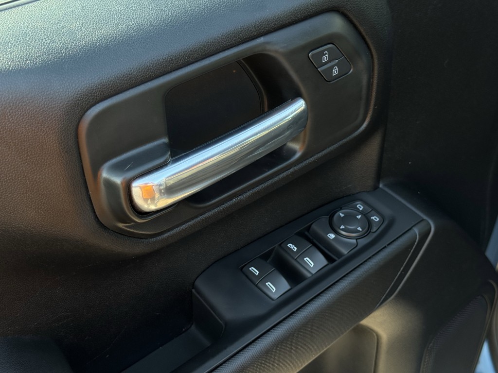 2024 Chevrolet Silverado 1500 Image 21