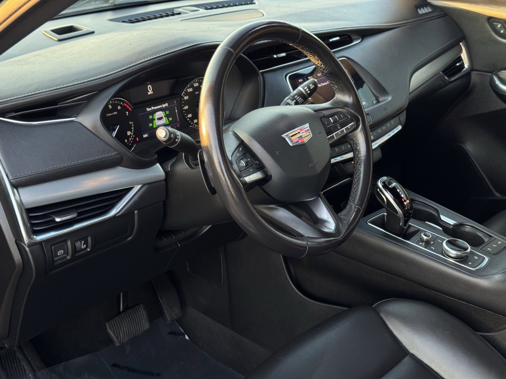 2021 Cadillac XT4 Image 12
