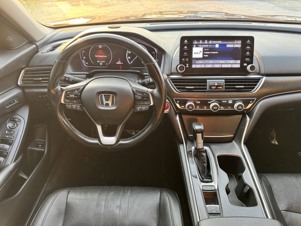 2020 Honda Accord Image 14