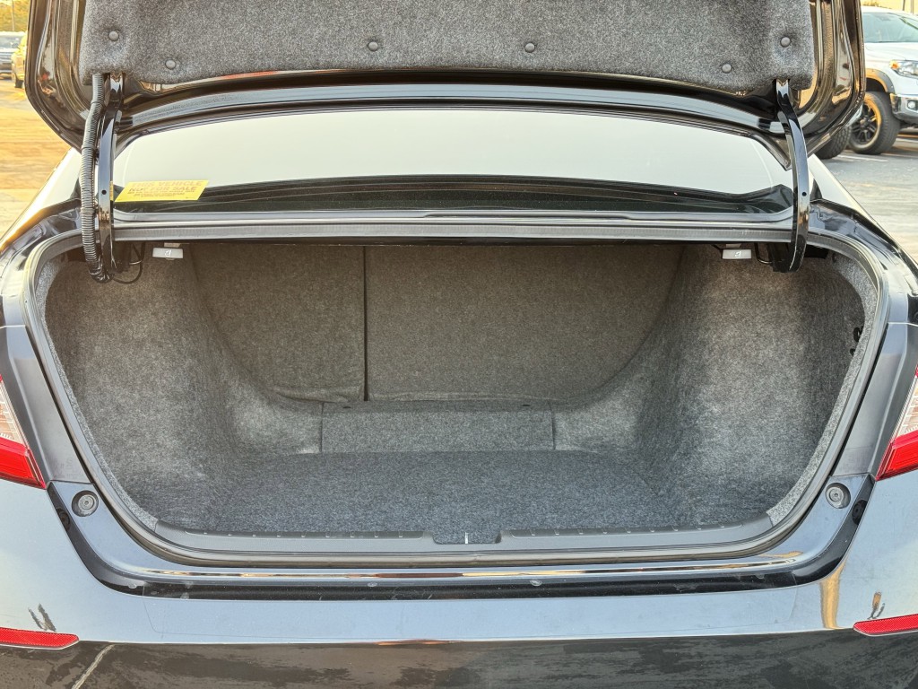 2020 Honda Accord Image 28