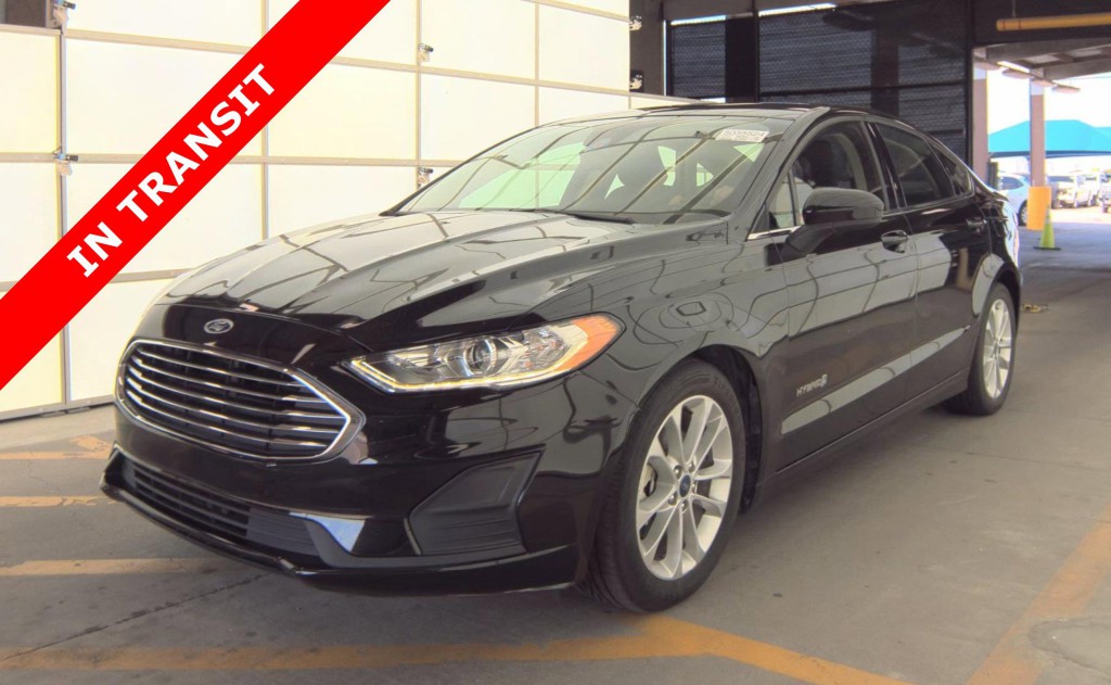 2019 Ford Fusion Image 1