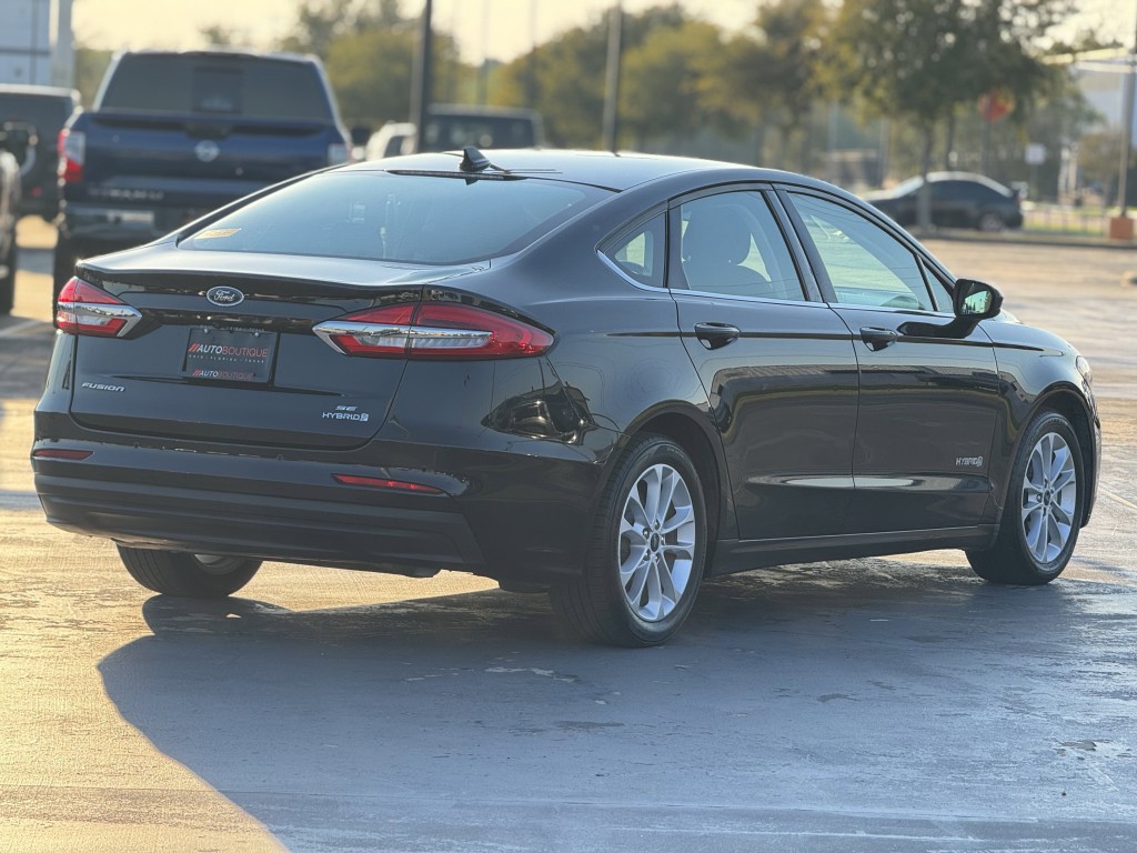 2019 Ford Fusion Image 9