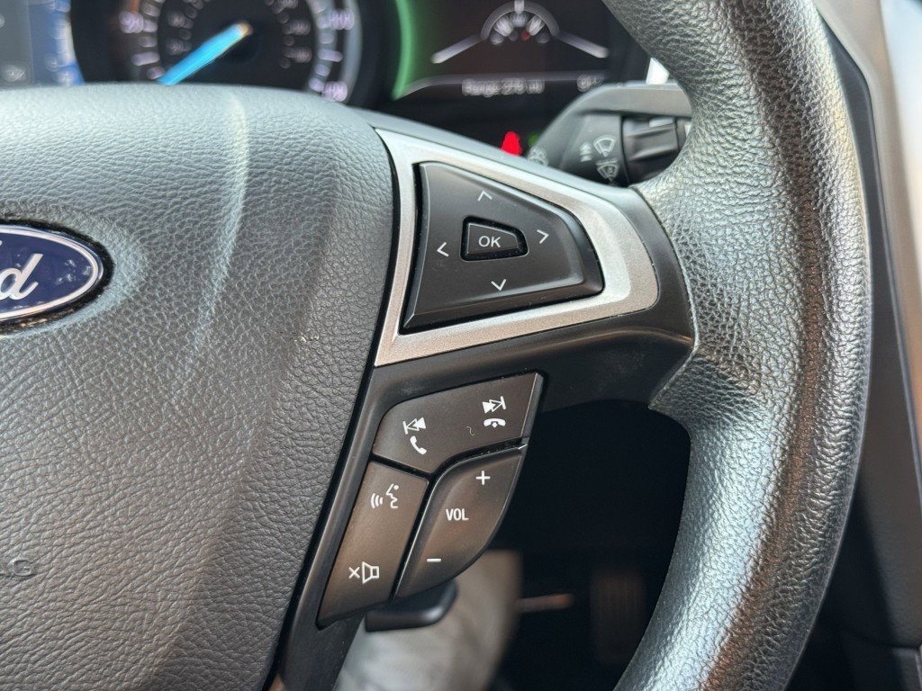 2019 Ford Fusion Image 17