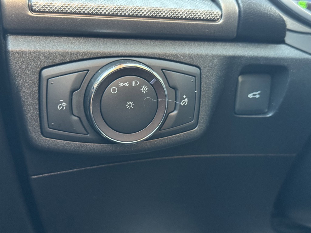 2019 Ford Fusion Image 22