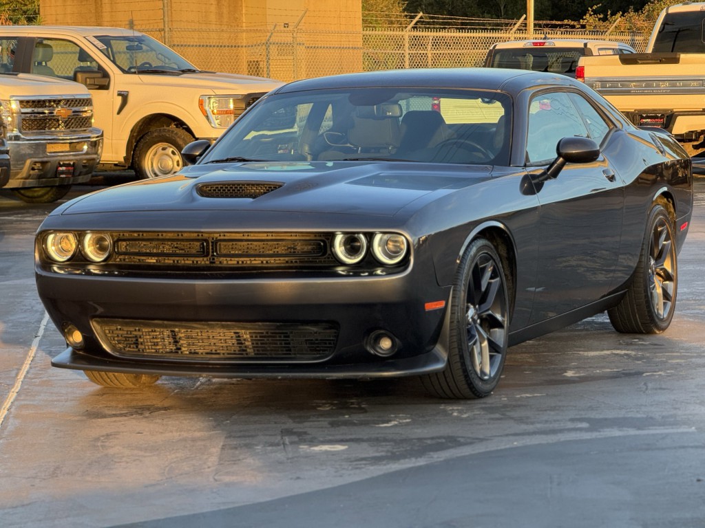 2022 Dodge Challenger Image 5