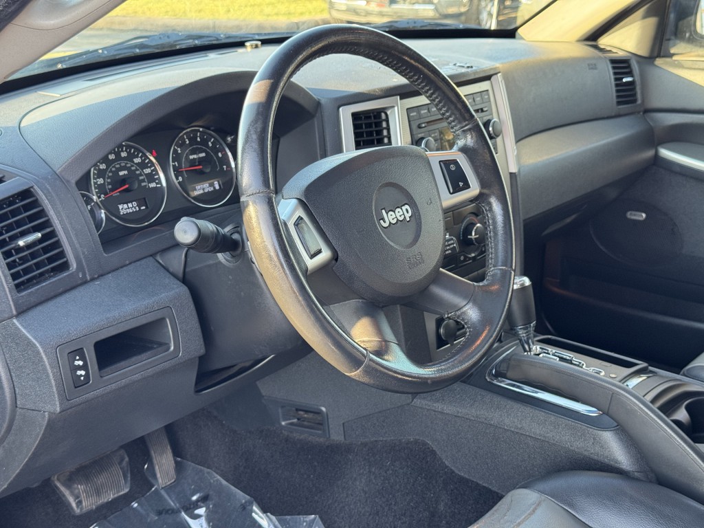 2008 Jeep Grand Cherokee Image 10