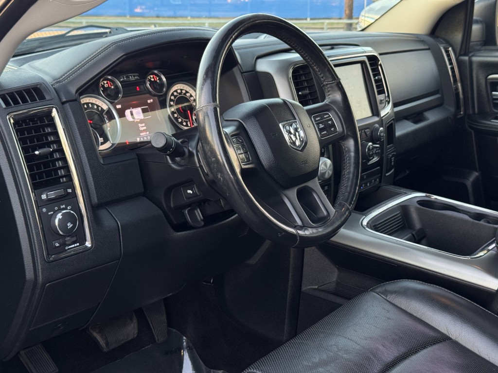 2016 RAM 1500 Image 12