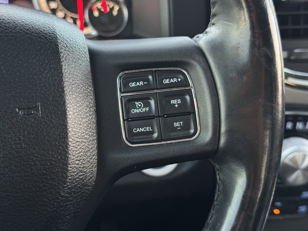 2016 RAM 1500 Image 17
