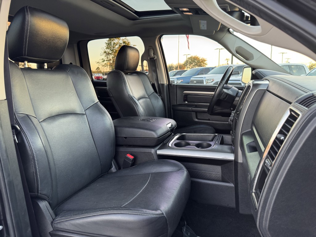 2016 RAM 1500 Image 25