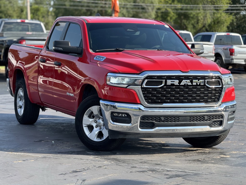 2025 RAM 1500 Image 3
