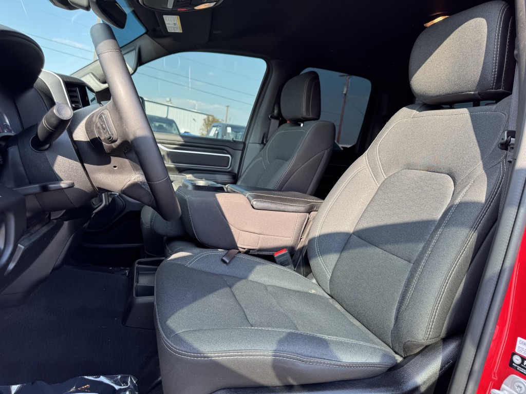 2025 RAM 1500 Image 23