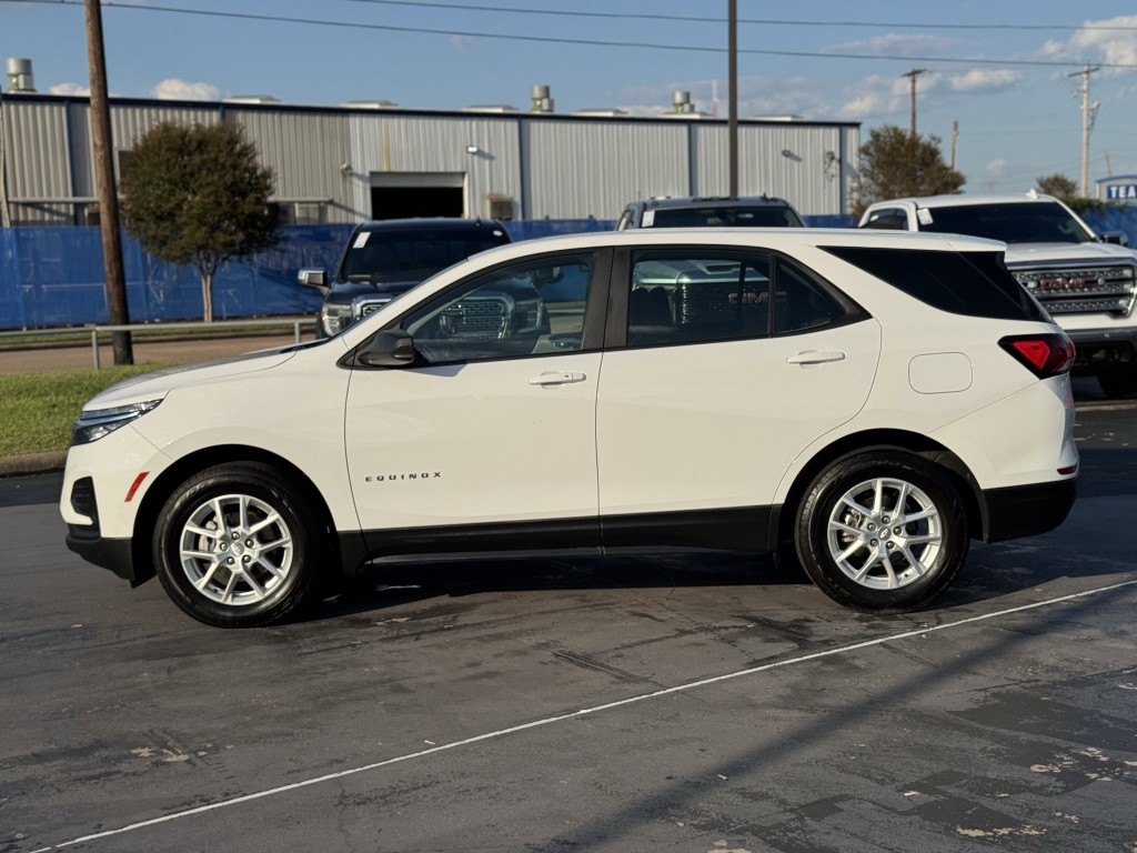 2023 Chevrolet Equinox Image 10