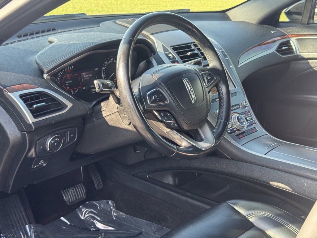 2019 Lincoln MKZ Image 12