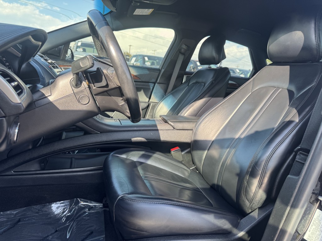 2019 Lincoln MKZ Image 25