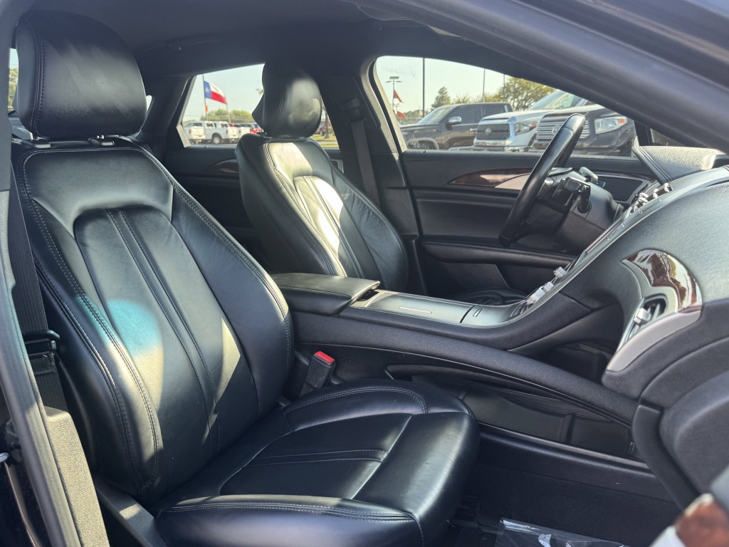 2019 Lincoln MKZ Image 26
