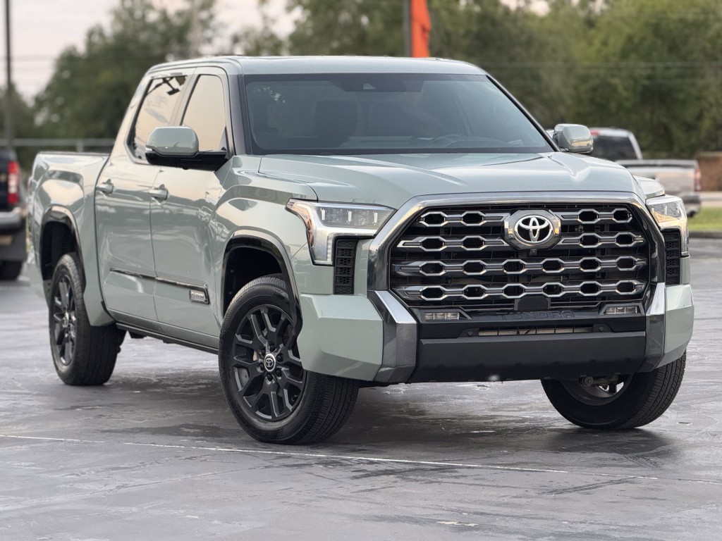 2024 Toyota Tundra Image 3