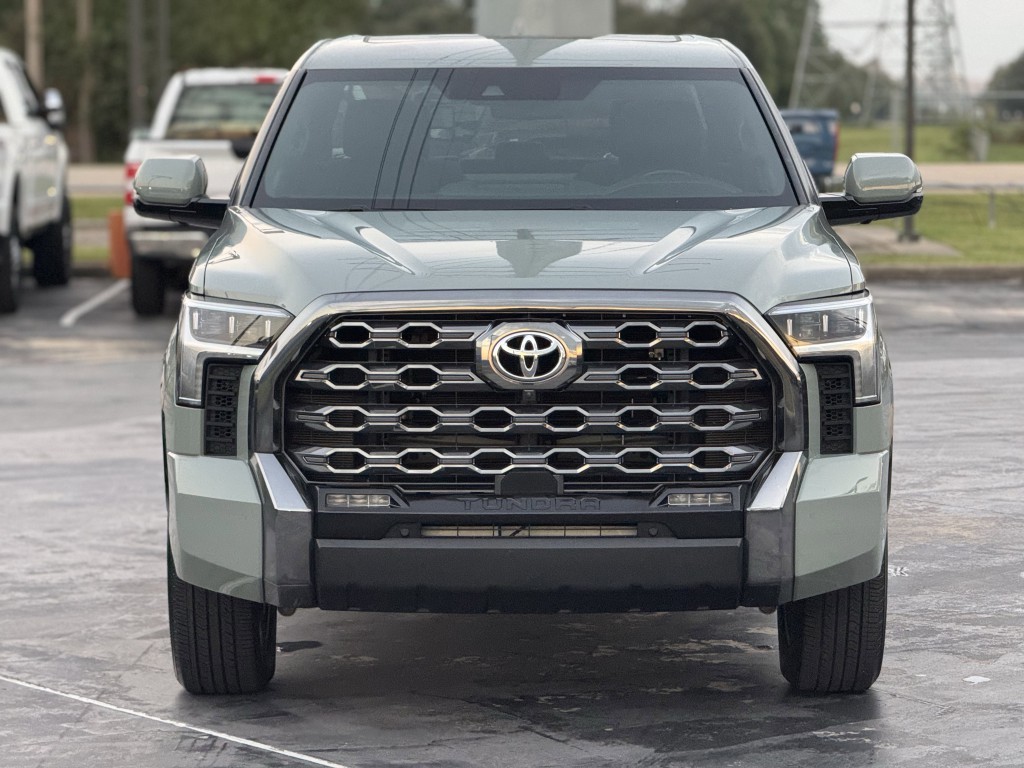 2024 Toyota Tundra Image 6