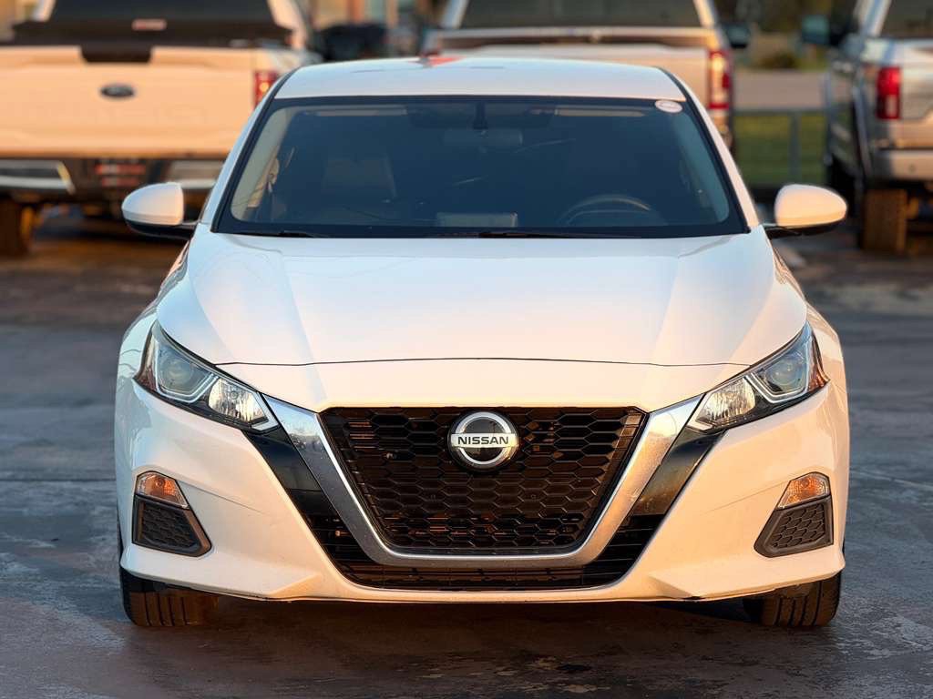 2019 Nissan Altima Image 6