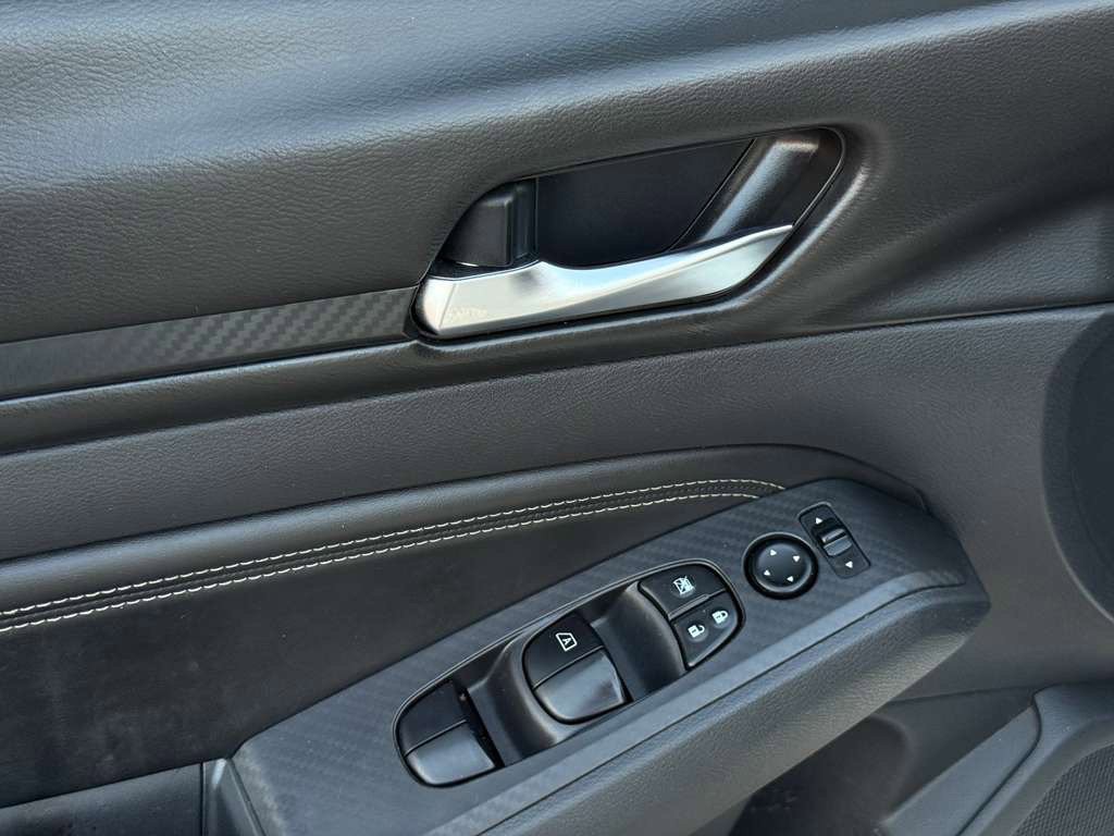 2019 Nissan Altima Image 22