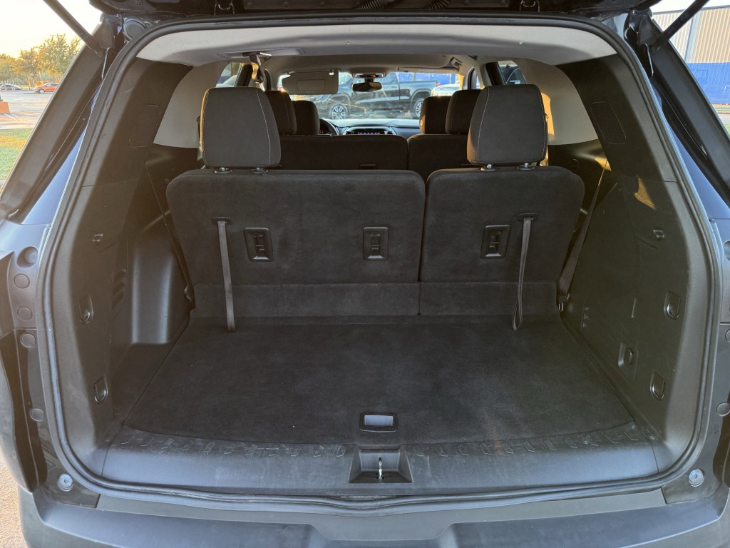 2021 Chevrolet Traverse Image 24
