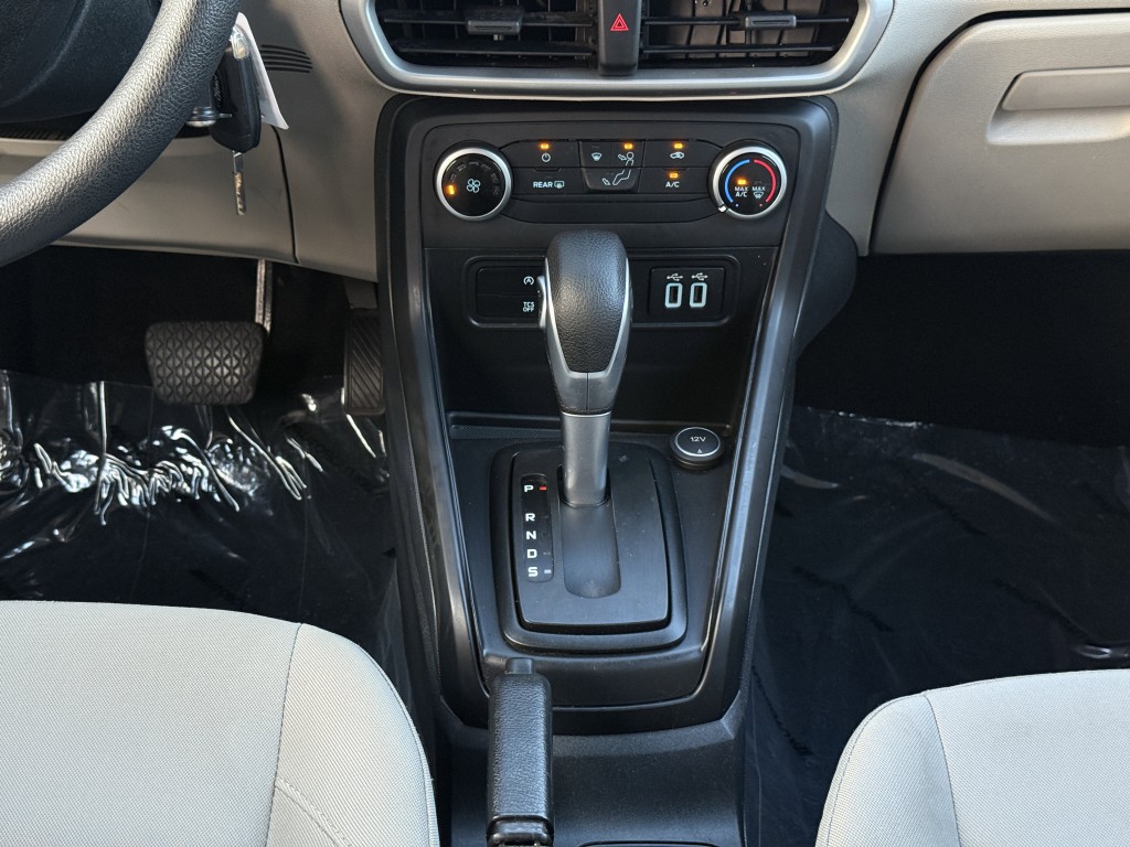 2021 Ford Econoline Image 22