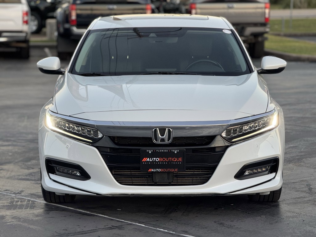 2019 Honda Accord Image 6