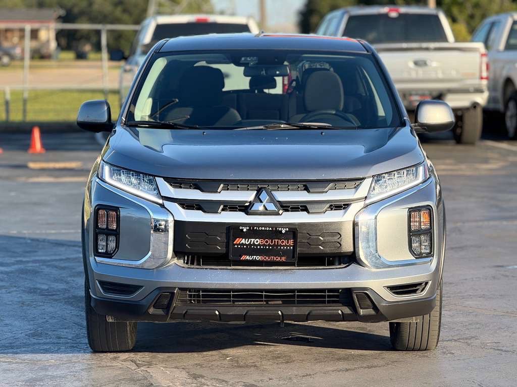 2024 Mitsubishi Outlander Image 5